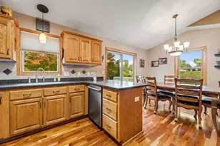 300 7th St SW, Plainview, MN 55964 - Photo 12