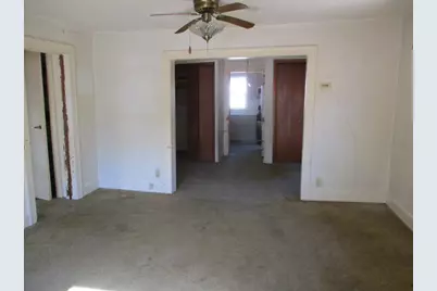 2067 Nokomis Avenue, Saint Paul, MN 55119 - Photo 8