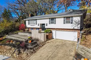 557 Northern Heights Dr NE, Rochester, MN 55906 - Photo 2