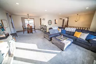 557 Northern Heights Dr NE, Rochester, MN 55906 - Photo 6