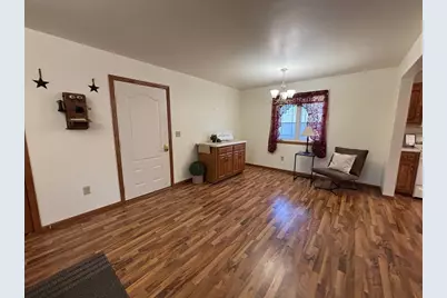 703 Bristol Street, Worthington, MN 56187 - Photo 6