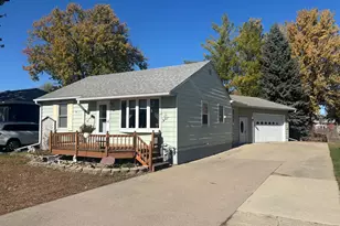 703 Bristol St, Worthington, MN 56187 - Photo 1