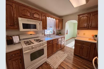 703 Bristol Street, Worthington, MN 56187 - Photo 2