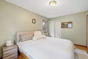 422 Mill St E, Cannon Falls, MN 55009 - Photo 8