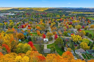 422 Mill St E, Cannon Falls, MN 55009 - Photo 2