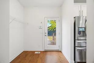 5053 Girard Ave N, Minneapolis, MN 55430 - Photo 14