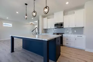 10226 Arrowwood Path, Woodbury, MN 55129 - Photo 20