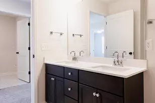 10226 Arrowwood Path, Woodbury, MN 55129 - Photo 48