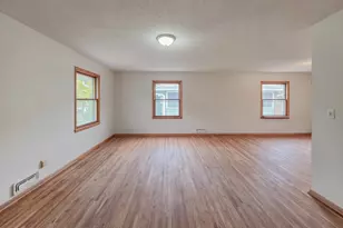 837 Adams St, Anoka, MN 55303 - Photo 4