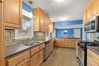 9227 W 22nd Lane, Saint Louis Park, MN 55426 - Photo 20