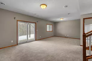 551 Stonewood Ln, Burnsville, MN 55306 - Photo 38