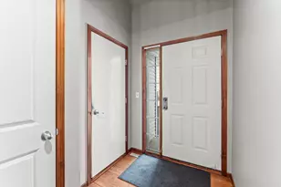 551 Stonewood Ln, Burnsville, MN 55306 - Photo 4