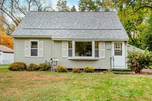 171 Downs Ave, Maplewood, MN 55117 - Photo 4