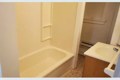 221 Bridge Street, Le Sueur, MN 56058 - Photo 6