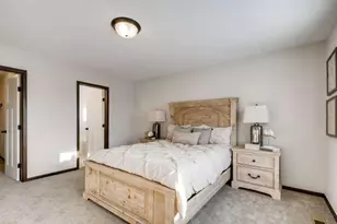 436 Mario Dr, Vadnais Heights, MN 55127 - Photo 14