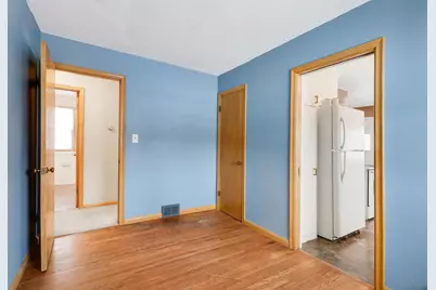 2231 Maryland Avenue E, Saint Paul, MN 55119 - Photo 14