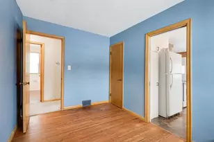 2231 Maryland Ave E, Saint Paul, MN 55119 - Photo 14