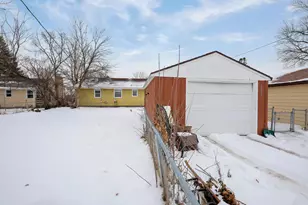 2231 Maryland Ave E, Saint Paul, MN 55119 - Photo 32