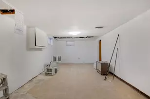 2231 Maryland Ave E, Saint Paul, MN 55119 - Photo 24