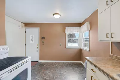 2231 Maryland Avenue E, Saint Paul, MN 55119 - Photo 12