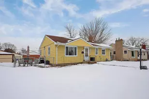 2231 Maryland Ave E, Saint Paul, MN 55119 - Photo 2