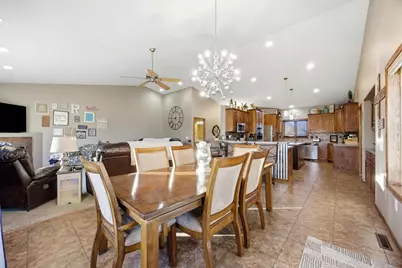 4704 Woodhaven Street S, Fargo, ND 58104 - Photo 8