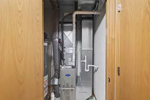 820 Emerald St, Saint Paul, MN 55114 - Photo 30