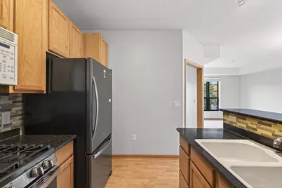 820 Emerald Street #307, Saint Paul, MN 55114 - Photo 18