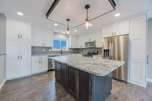 1809 42nd St S, Moorhead, MN 56560 - Photo 6