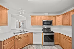 1031 Blackbird Trail SW, Hutchinson, MN 55350 - Photo 10