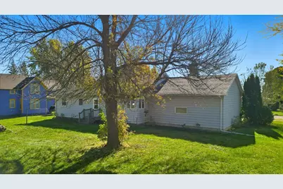 309 E Iowa Street, Elmore, MN 56027 - Photo 6