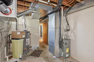 309 E Iowa St, Elmore, MN 56027 - Photo 24