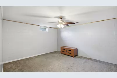 309 E Iowa Street, Elmore, MN 56027 - Photo 22