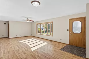 309 E Iowa St, Elmore, MN 56027 - Photo 8