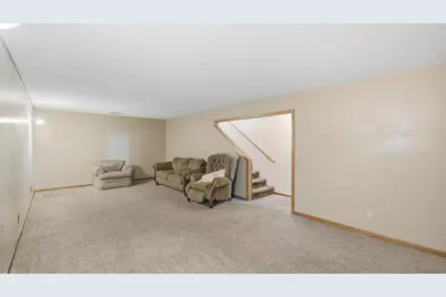 309 E Iowa Street, Elmore, MN 56027 - Photo 18