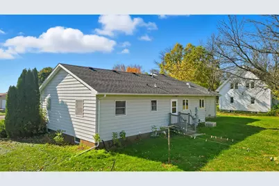 309 E Iowa Street, Elmore, MN 56027 - Photo 4