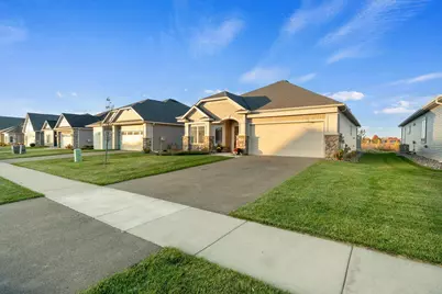 13852 Geneva Avenue N, Hugo, MN 55038 - Photo 2