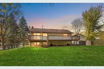 6816 Stratford Court, Woodbury, MN 55125 - Photo 2