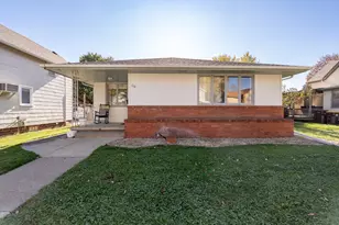 110 1st St SW, New Prague, MN 56071 - Photo 2