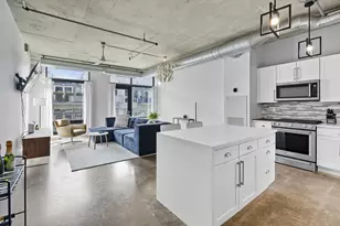 720 N 4th St, Minneapolis, MN 55401 - Photo 1