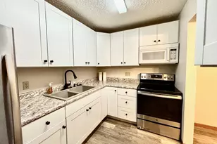 1415 Lake St, Alexandria, MN 56308 - Photo 2