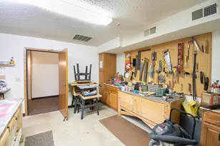 1415 Lake St, Alexandria, MN 56308 - Photo 18