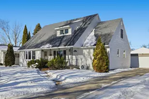 1418 21st Ave S, Moorhead, MN 56560 - Photo 2