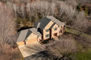 75 River Bluff Pl NW, Rochester, MN 55901 - Photo 2