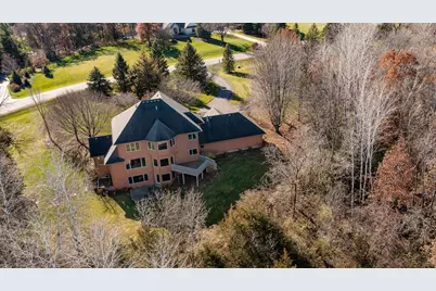 75 River Bluff Place NW, Rochester, MN 55901 - Photo 4