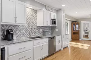 4415 Victoria St N, Shoreview, MN 55126 - Photo 8