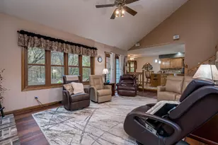 3136 River Meadows Dr, Decoria Twp, MN 56001 - Photo 4