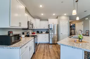 1615 30th St NW, Bemidji, MN 56601 - Photo 6