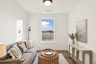 987 Turner Ln, New Richmond, WI 54017 - Photo 6