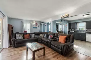 2130 Douglas Dr N, Golden Valley, MN 55422 - Photo 14